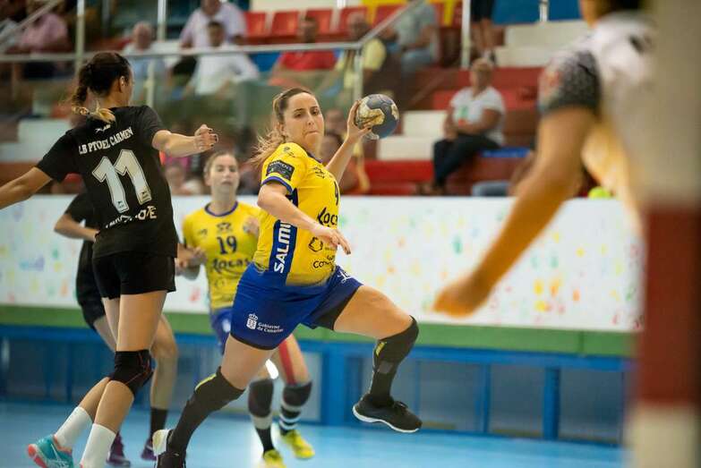 Imagen del último partido disputado por el Rocasa (Foto TA)